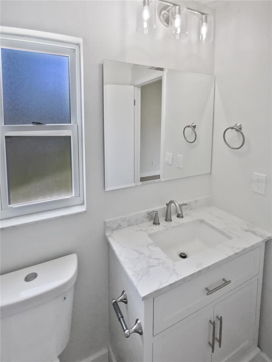 5028 OAKSHIRE DR, TAMPA, FL, 33625