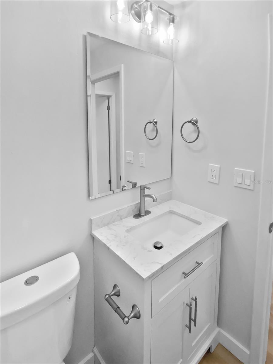 5028 OAKSHIRE DR, TAMPA, FL, 33625