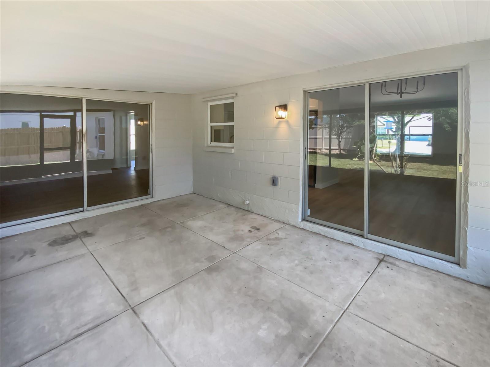 5028 OAKSHIRE DR, TAMPA, FL, 33625