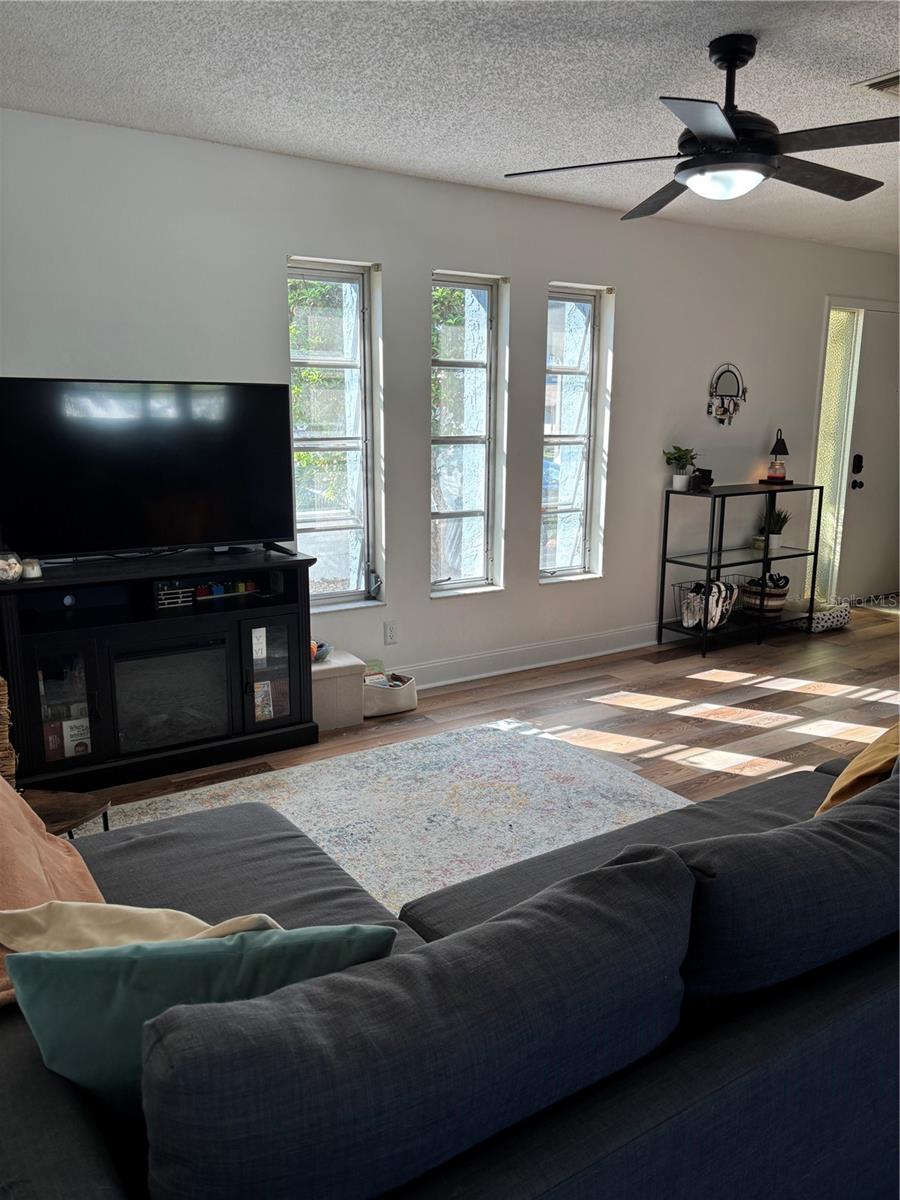 1129 FORBES TRCE, TARPON SPRINGS, FL, 34689