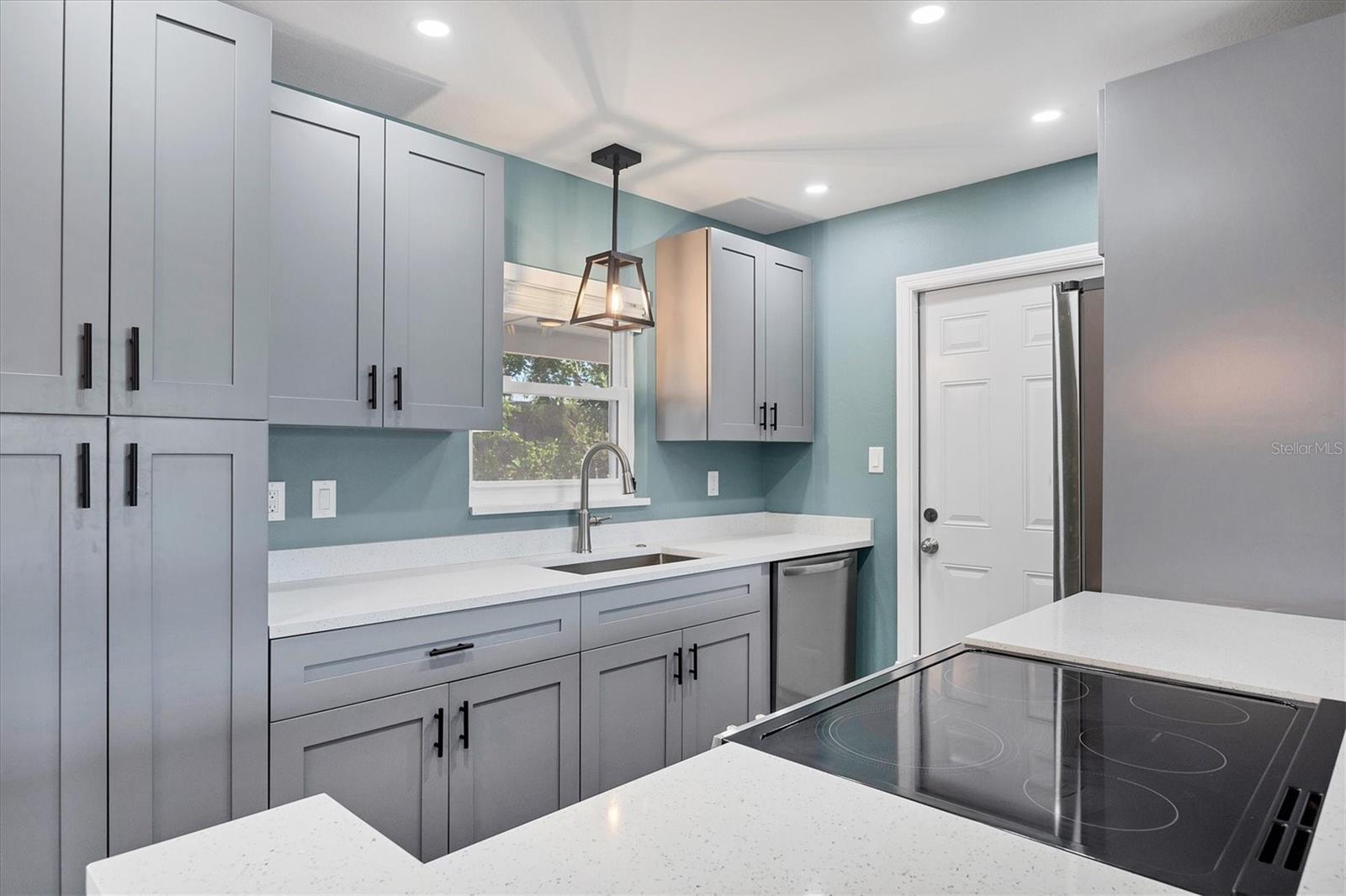 13579 ROMFORD AVE, PORT CHARLOTTE, FL, 33981