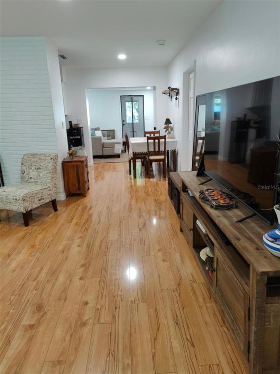 5332 10TH AVE N, ST PETERSBURG, FL, 33710