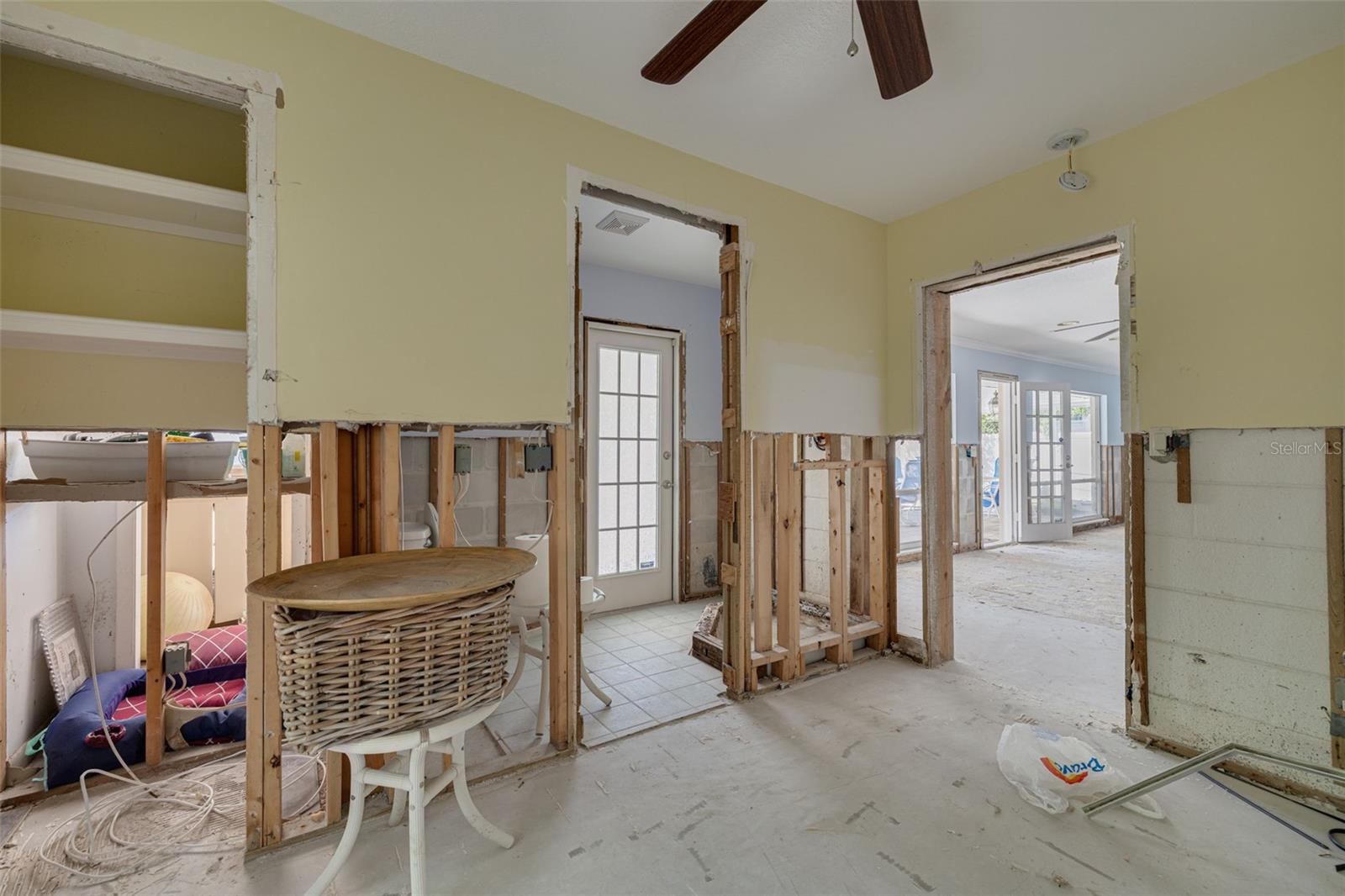 219 MIRAMAR BLVD NE, ST PETERSBURG, FL, 33704