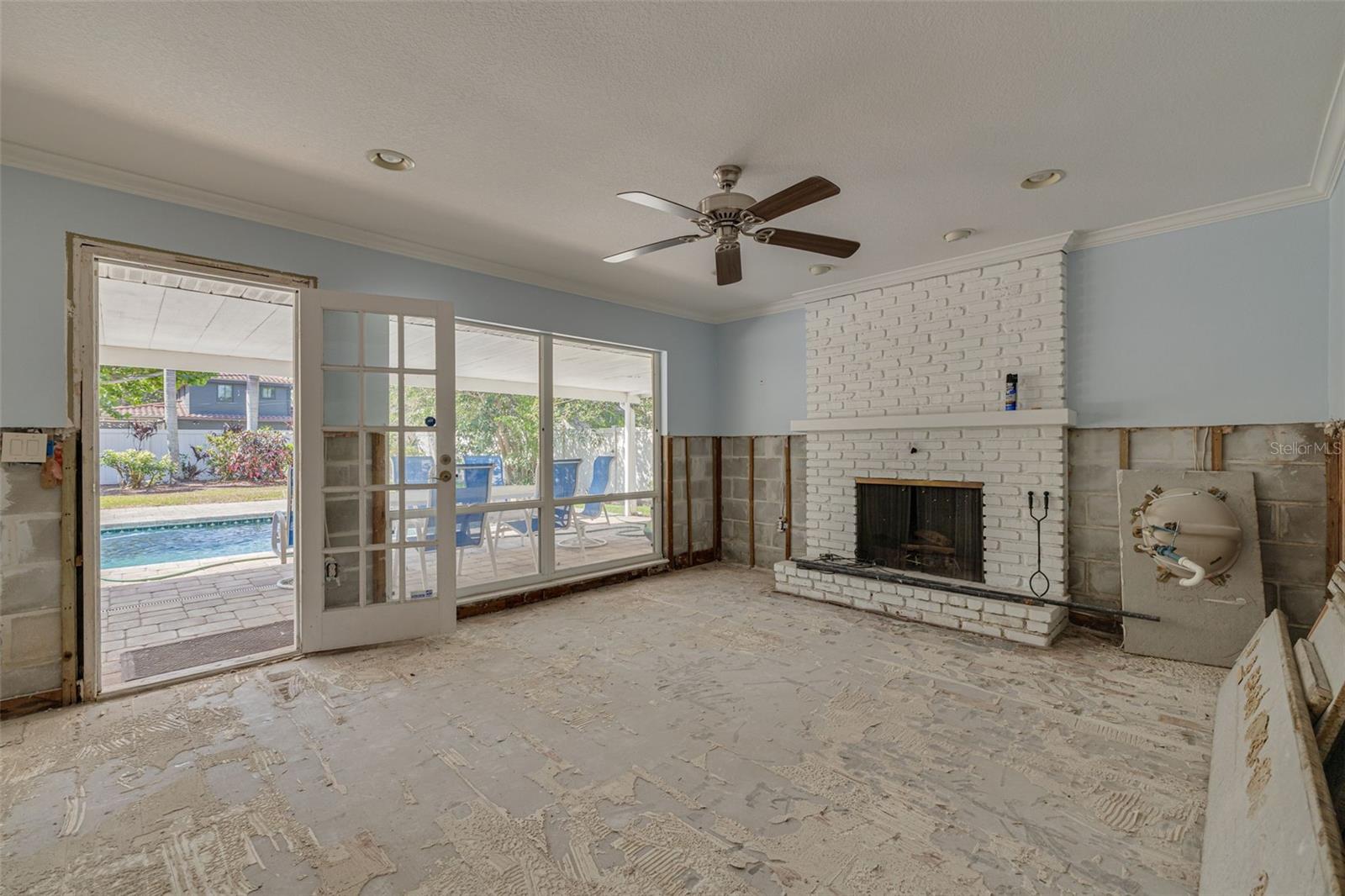 219 MIRAMAR BLVD NE, ST PETERSBURG, FL, 33704