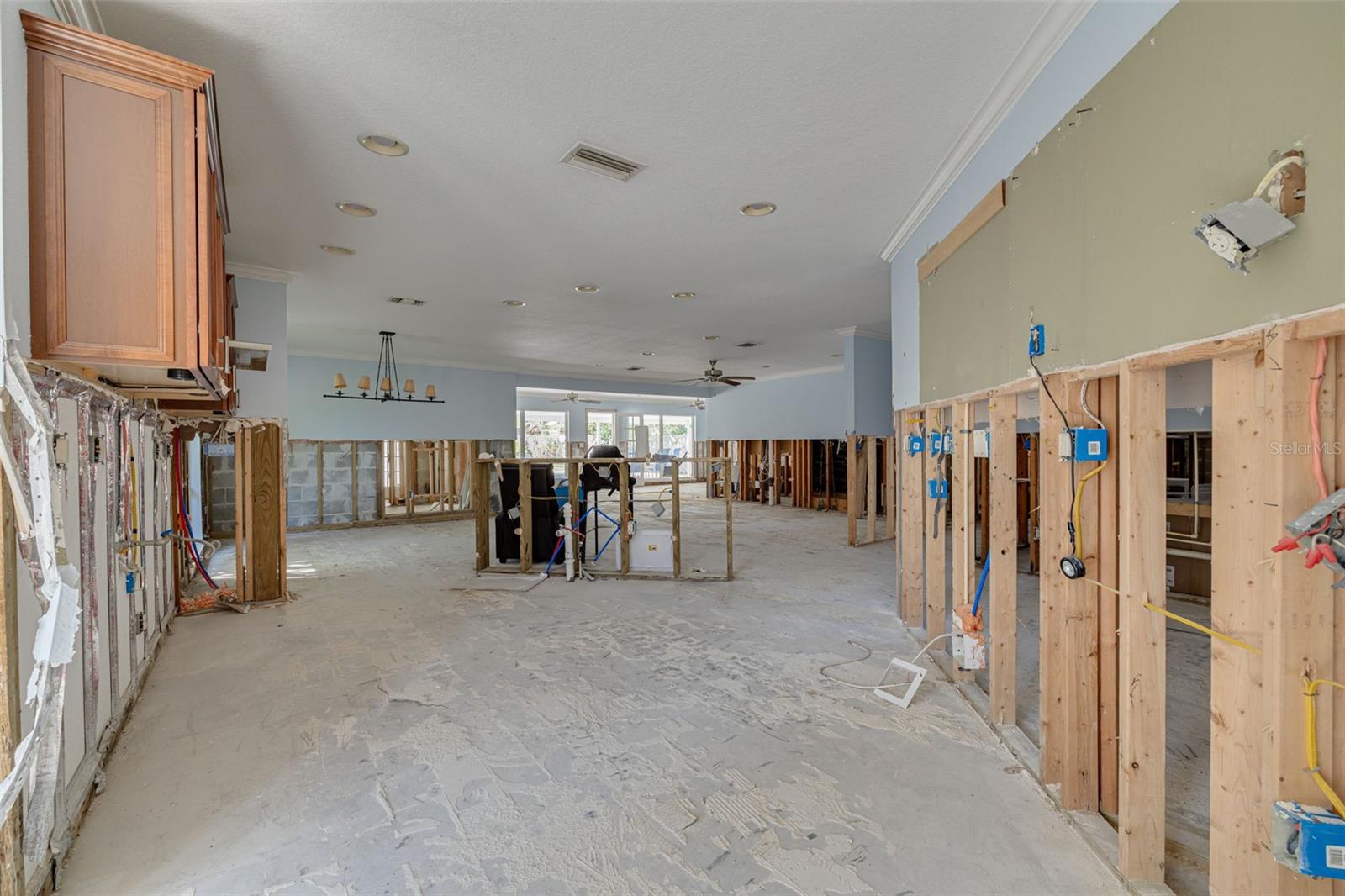 219 MIRAMAR BLVD NE, ST PETERSBURG, FL, 33704