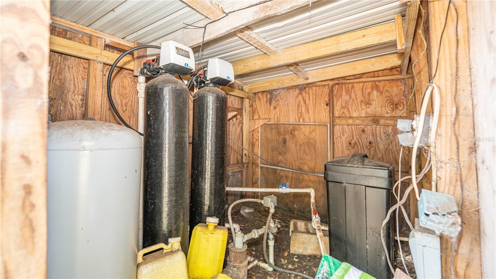 6882 SE 57TH RD, CENTER HILL, FL, 33514