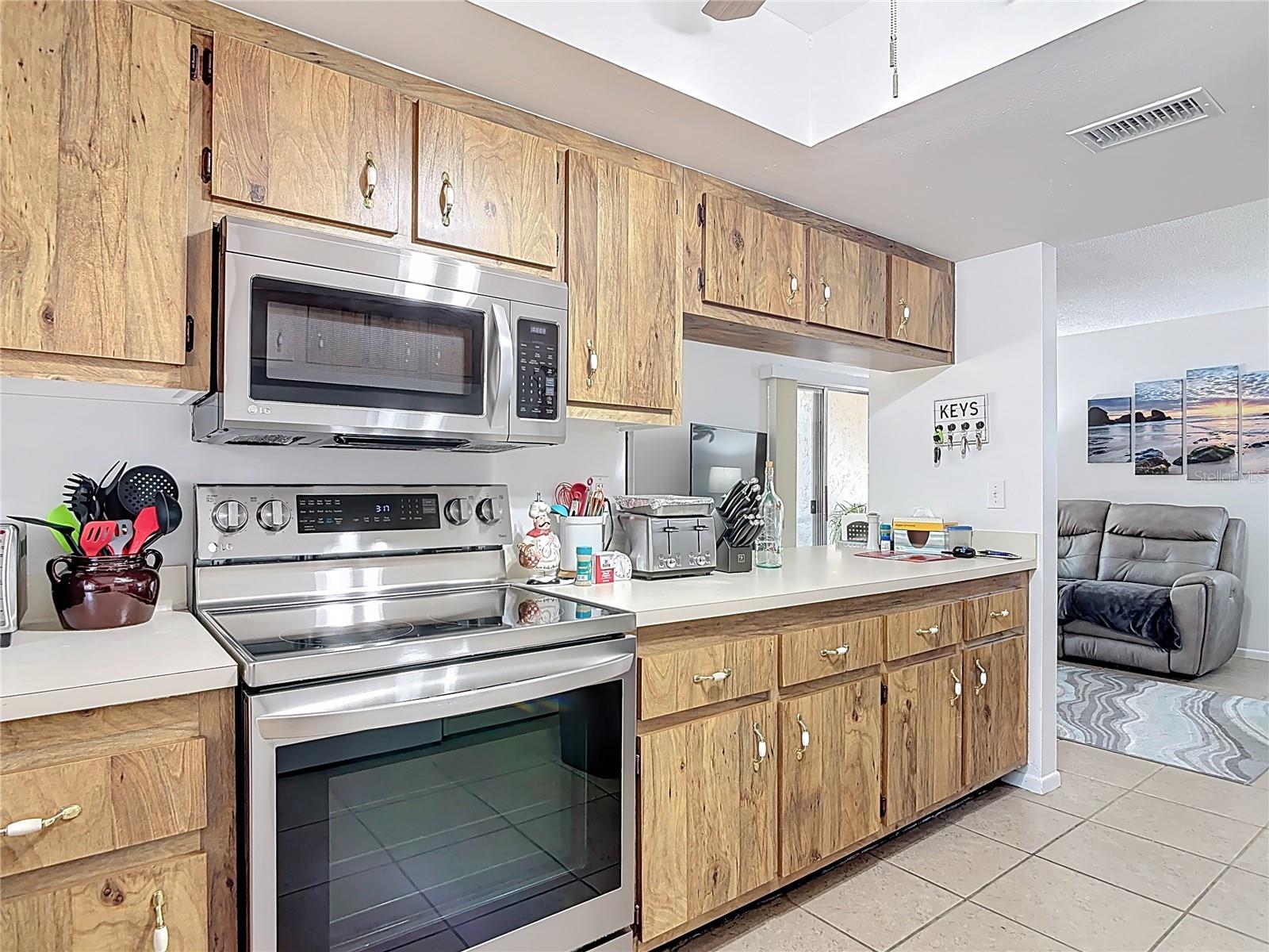 420 BANANA CAY DR #A, SOUTH DAYTONA, FL, 32119