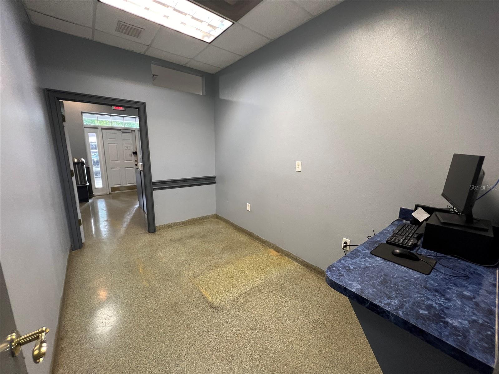 693 W LUMSDEN RD, BRANDON, FL, 33511