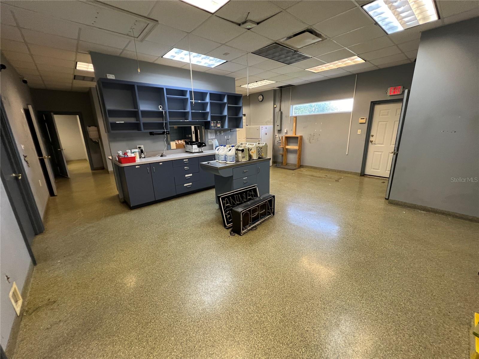 693 W LUMSDEN RD, BRANDON, FL, 33511