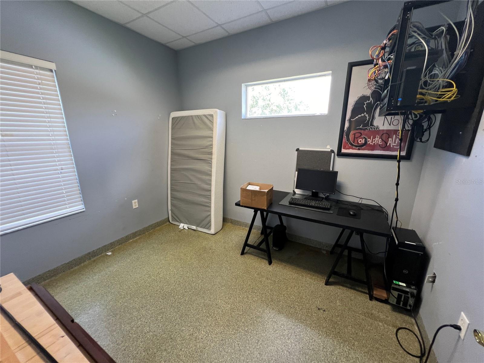 693 W LUMSDEN RD, BRANDON, FL, 33511