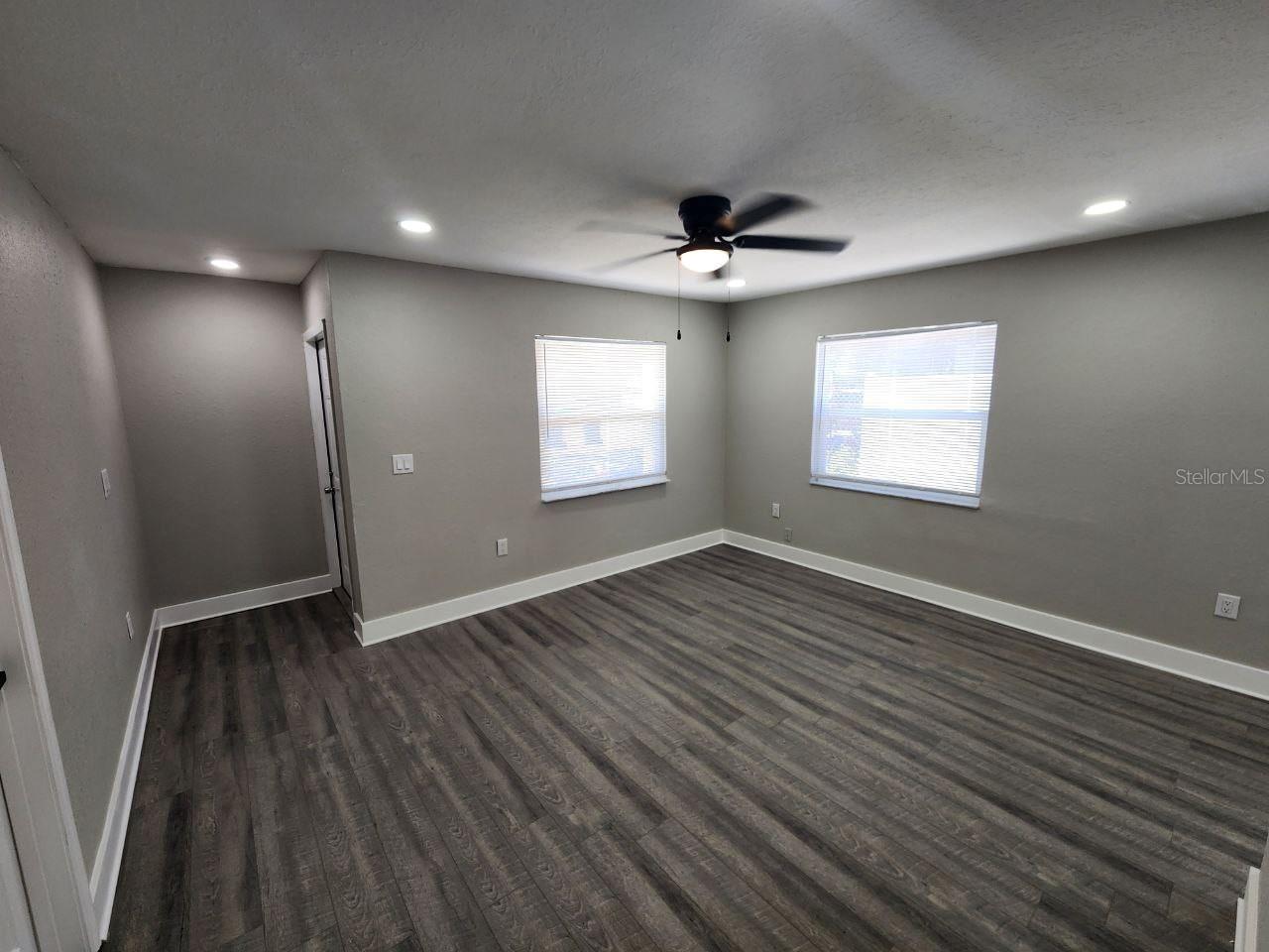 1205 62ND AVE E, BRADENTON, FL, 34203