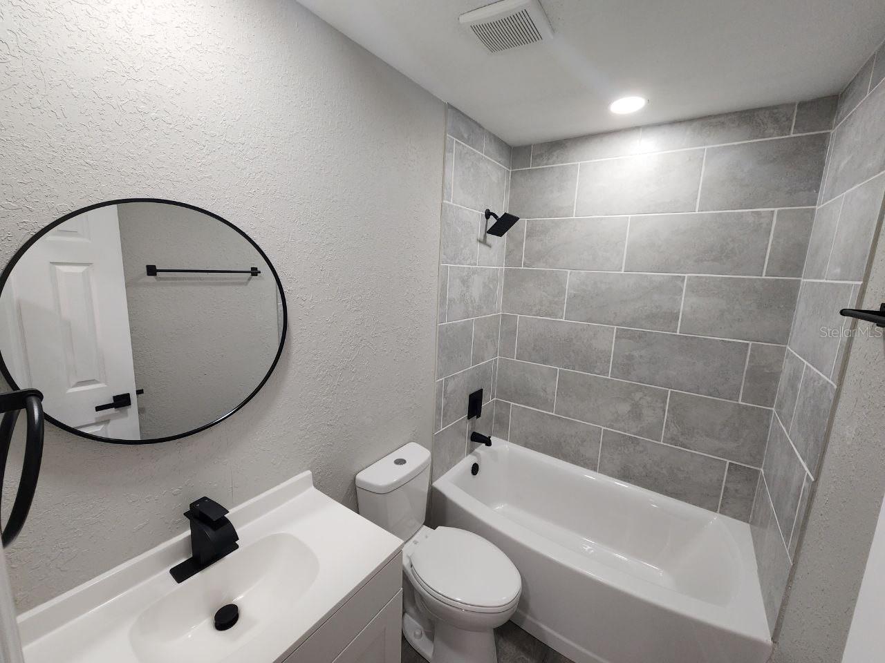 1205 62ND AVE E, BRADENTON, FL, 34203