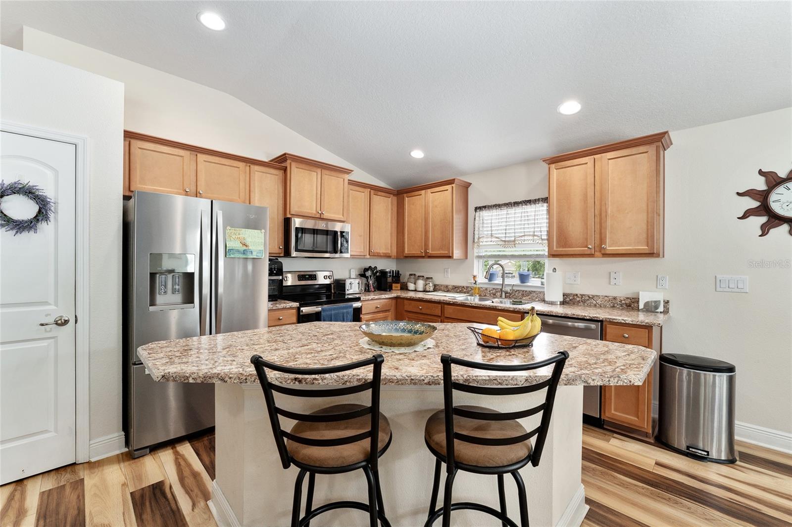 704 CHELSEA AVE, FRUITLAND PARK, FL, 34731