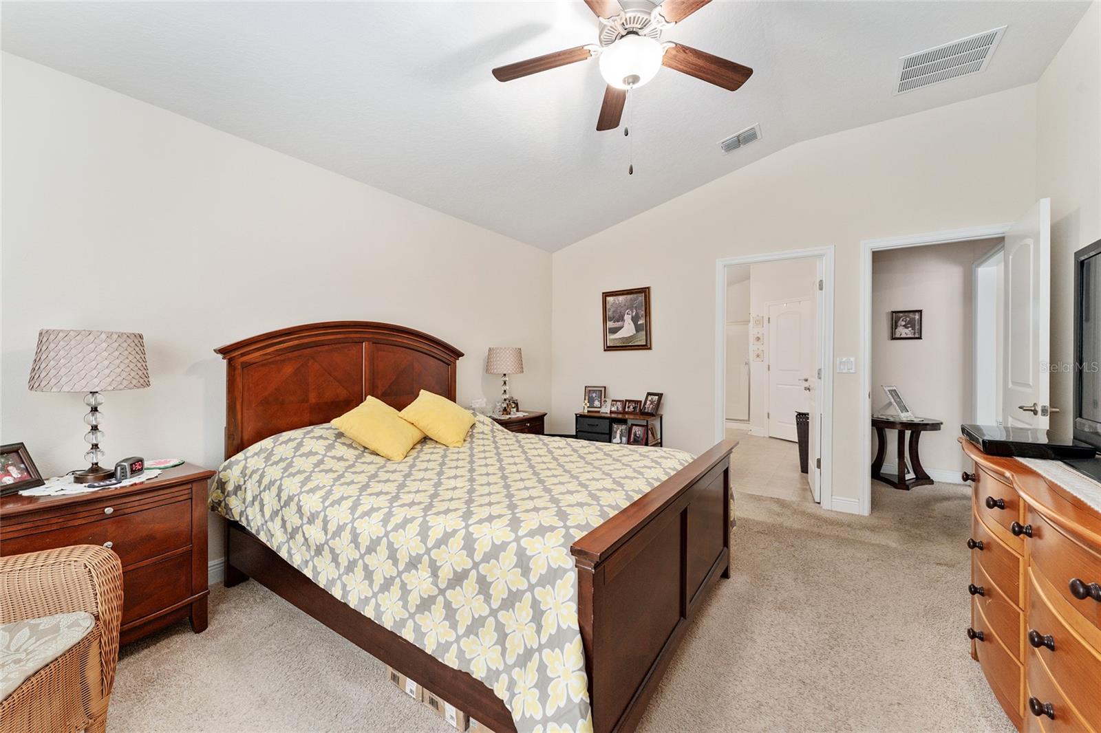 704 CHELSEA AVE, FRUITLAND PARK, FL, 34731