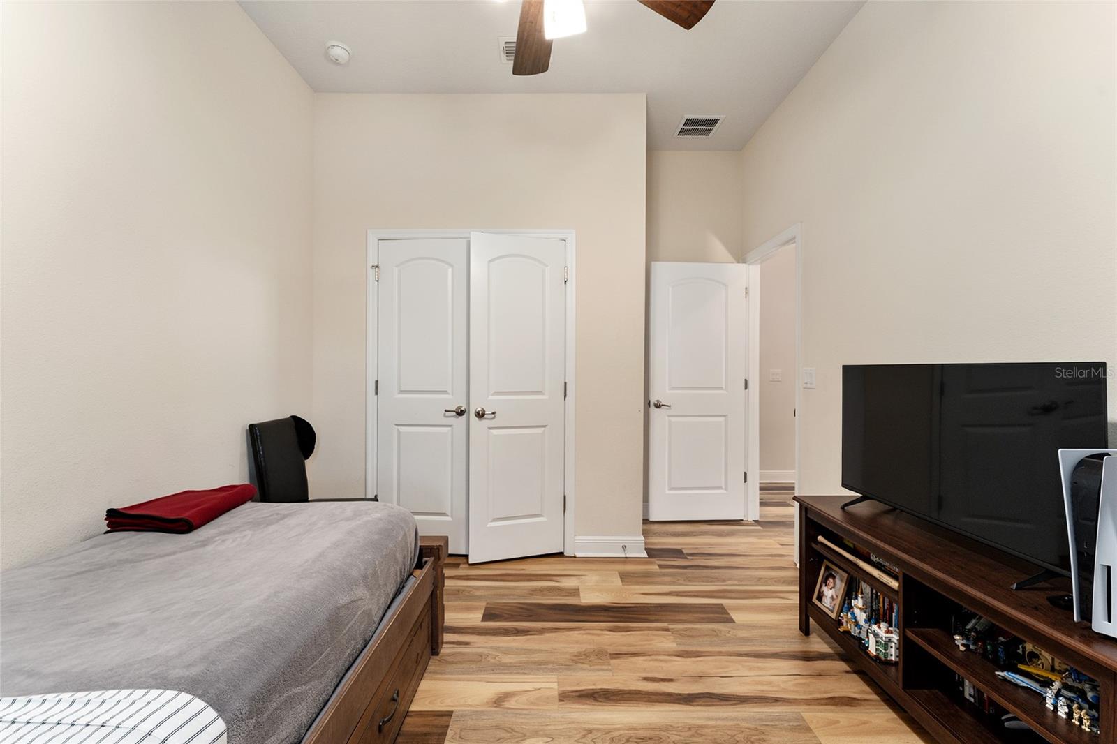 704 CHELSEA AVE, FRUITLAND PARK, FL, 34731