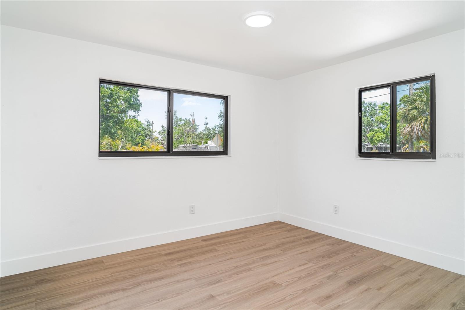 2239 WORRINGTON ST, SARASOTA, FL, 34231