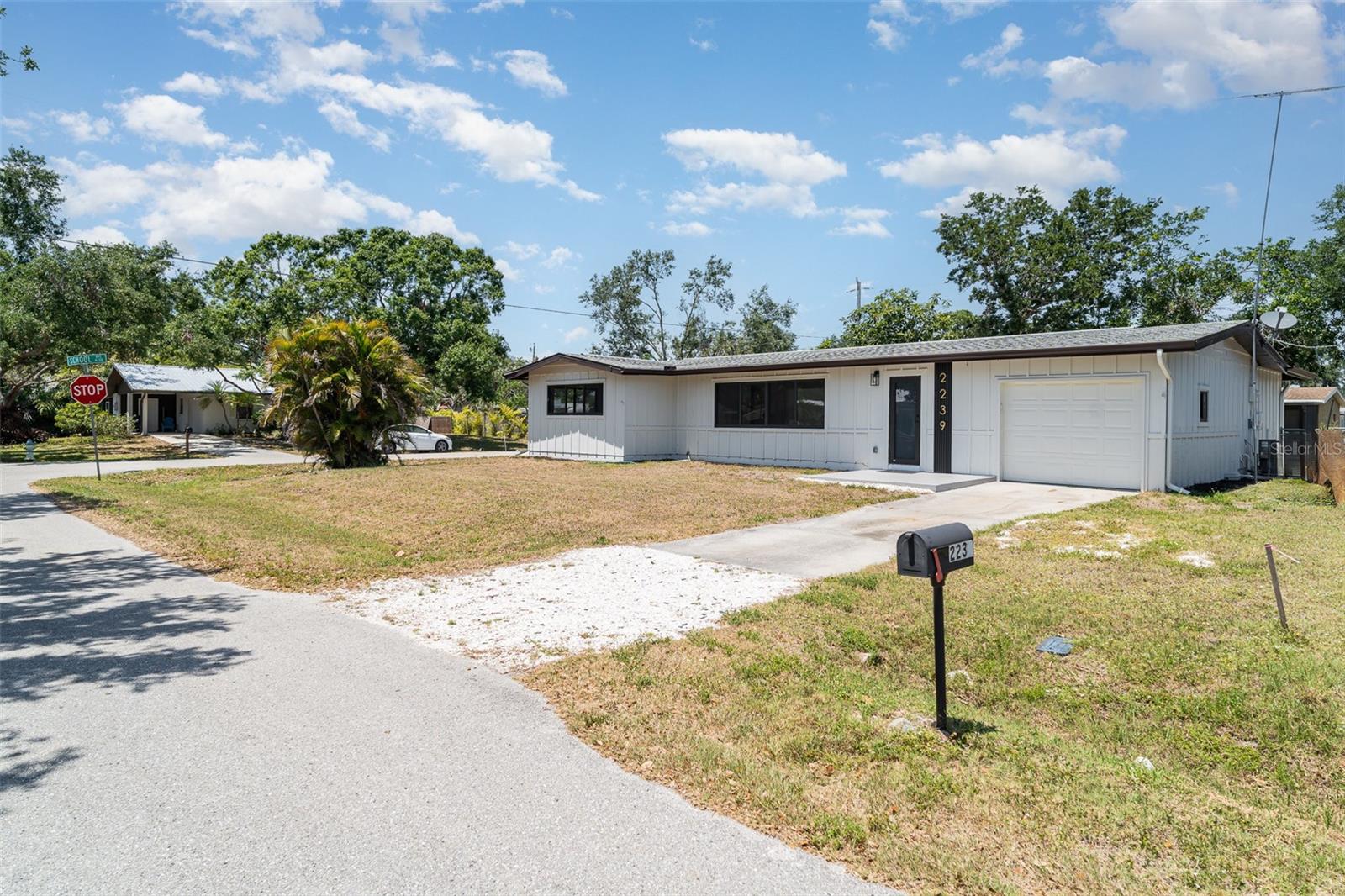 2239 WORRINGTON ST, SARASOTA, FL, 34231