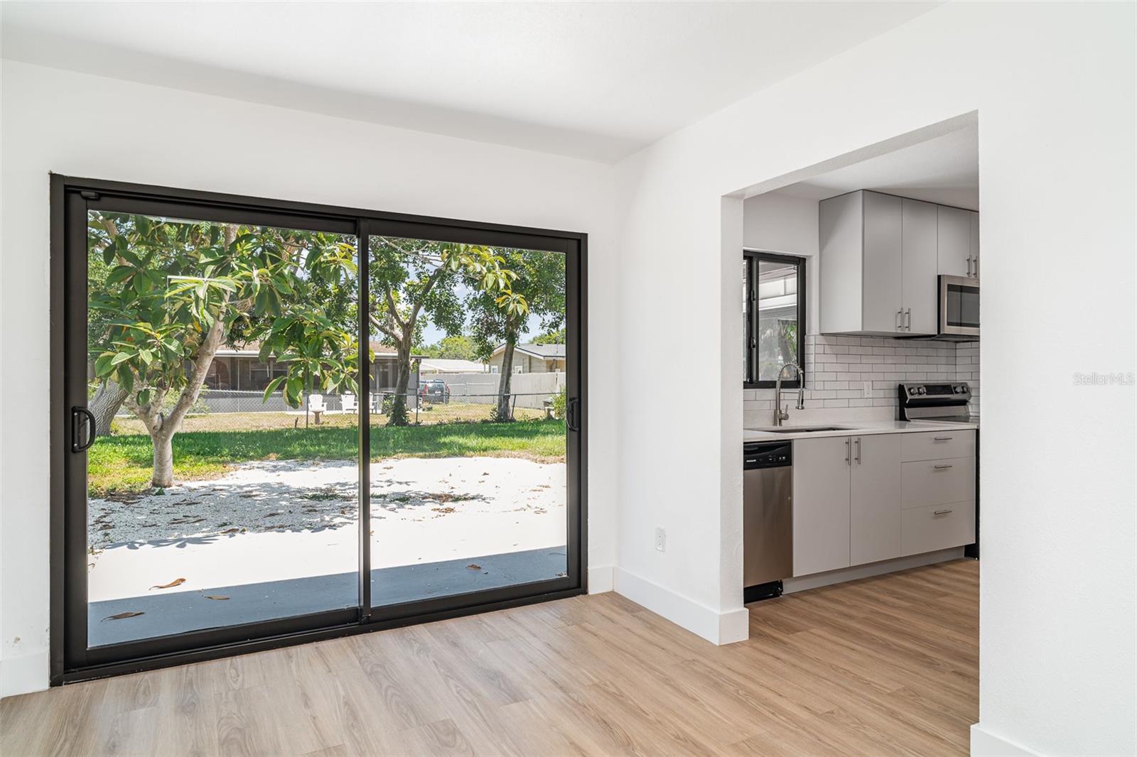 2239 WORRINGTON ST, SARASOTA, FL, 34231