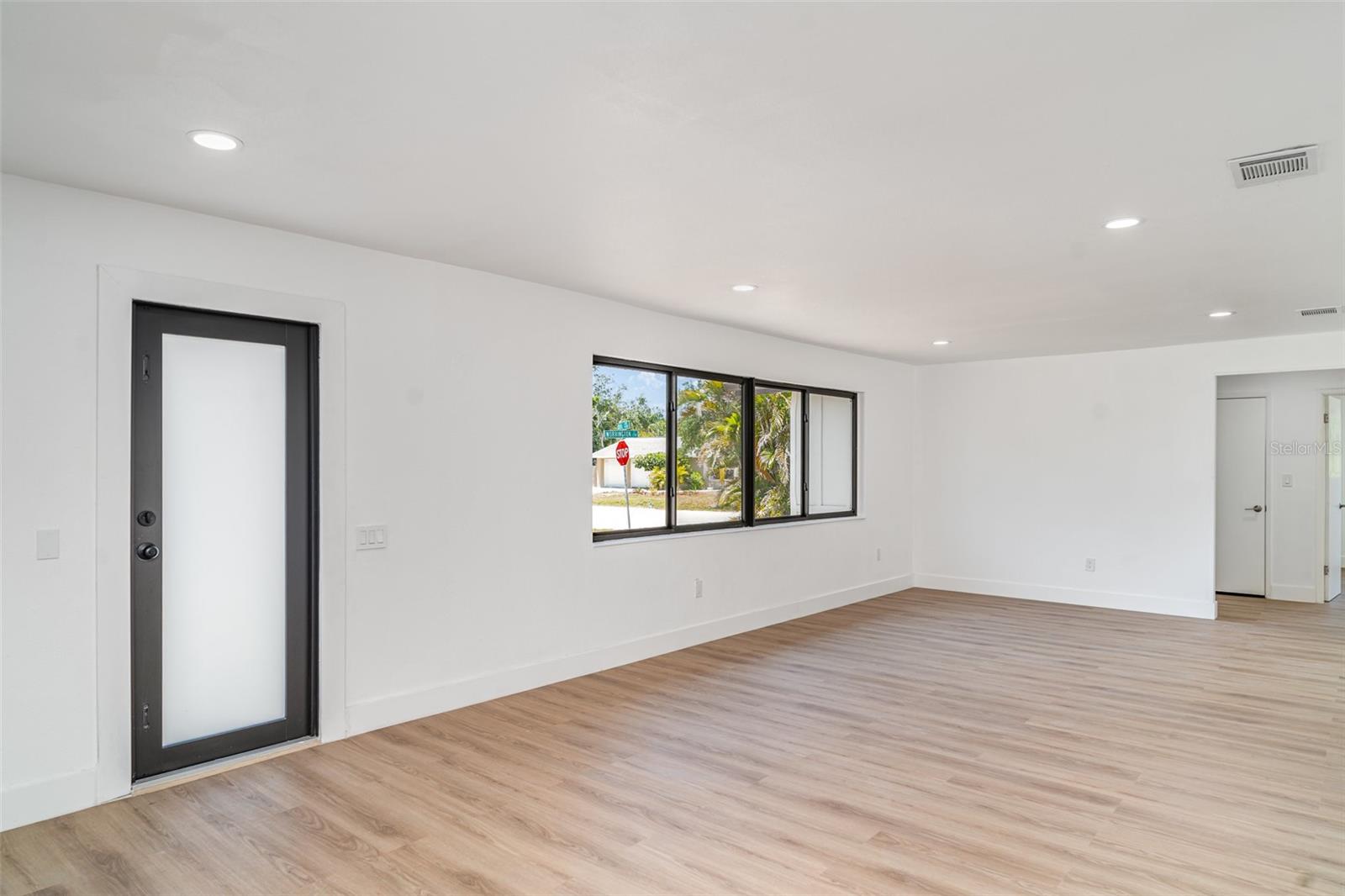 2239 WORRINGTON ST, SARASOTA, FL, 34231