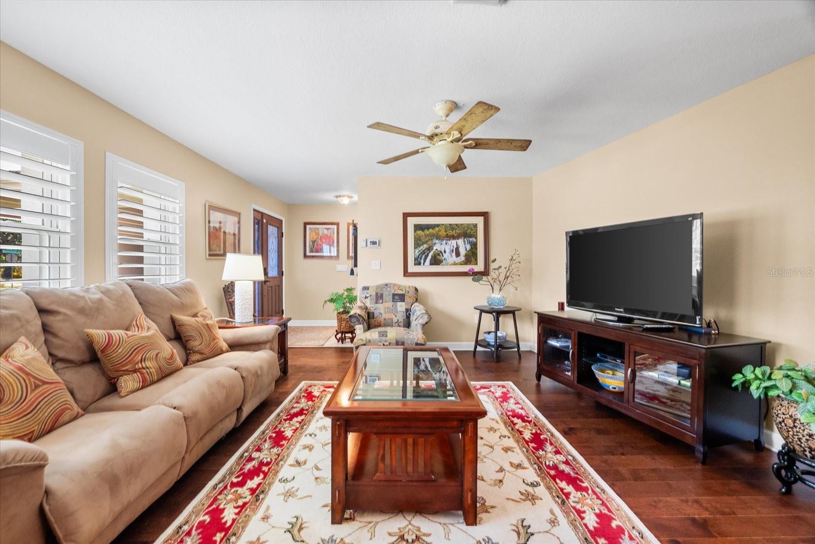 5603 RAVENWOOD DR, SARASOTA, FL, 34243