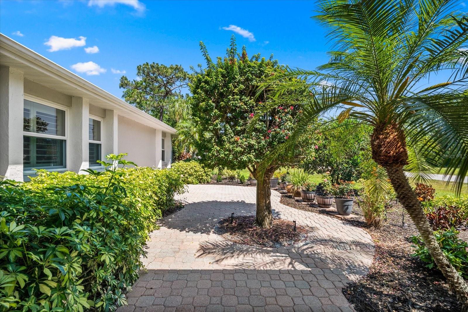 5603 RAVENWOOD DR, SARASOTA, FL, 34243