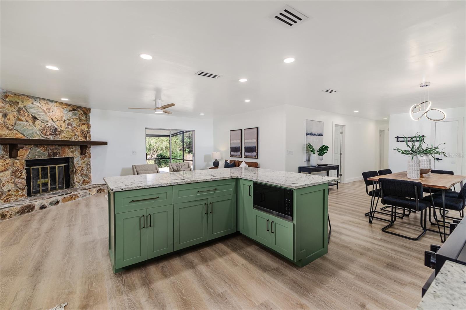 4507 FOX HUNT DR, TAMPA, FL, 33624