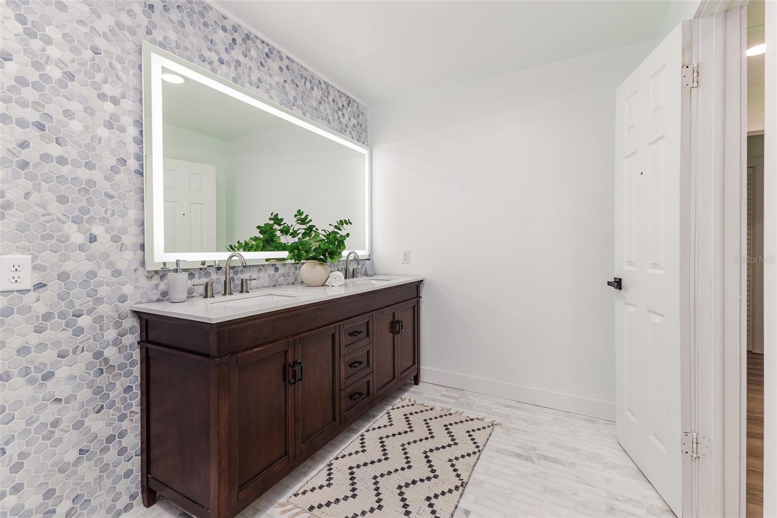 4507 FOX HUNT DR, TAMPA, FL, 33624