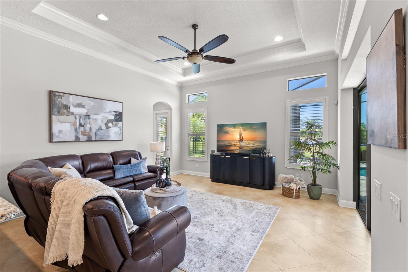 1013 STELLA VARA DR, LUTZ, FL, 33548