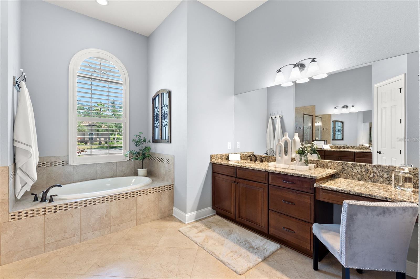 1013 STELLA VARA DR, LUTZ, FL, 33548