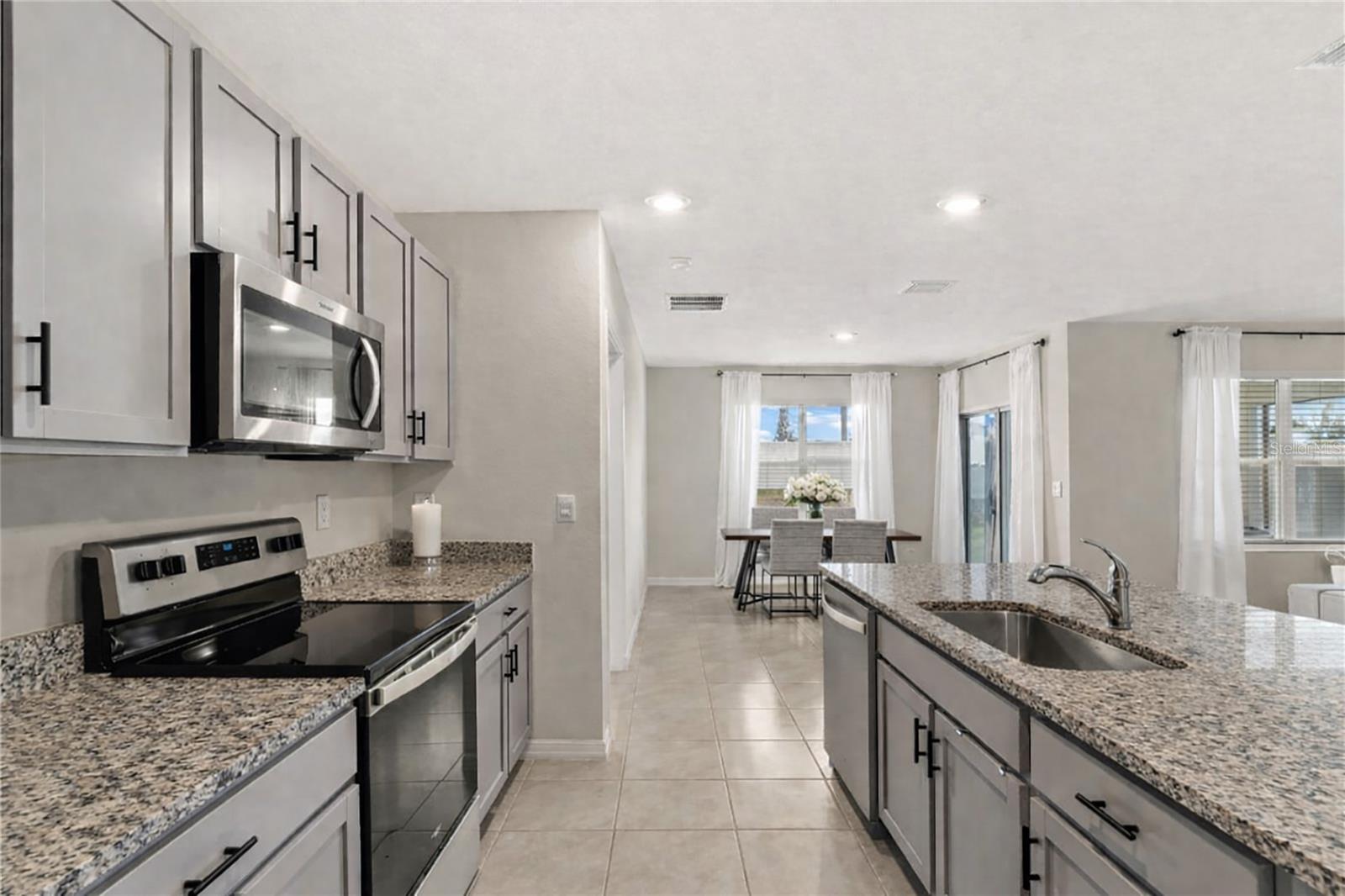 17737 CANOPY PL, LAKEWOOD RANCH, FL, 34211