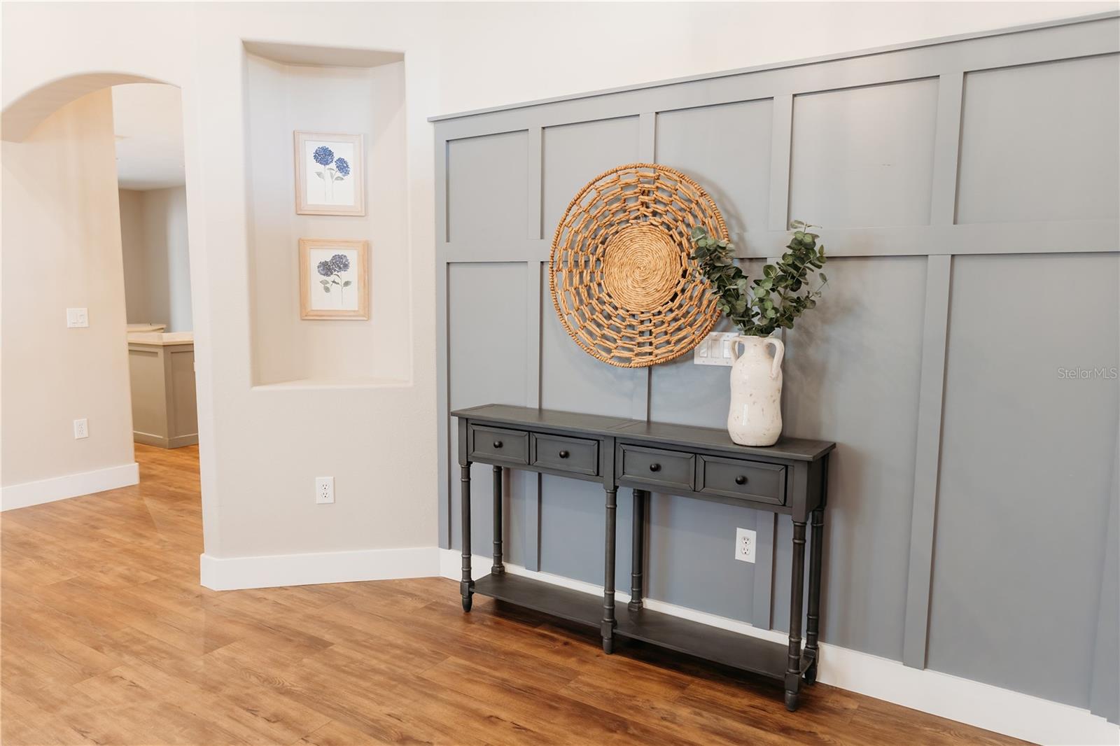 8338 OLD TOWN DR, TAMPA, FL, 33647