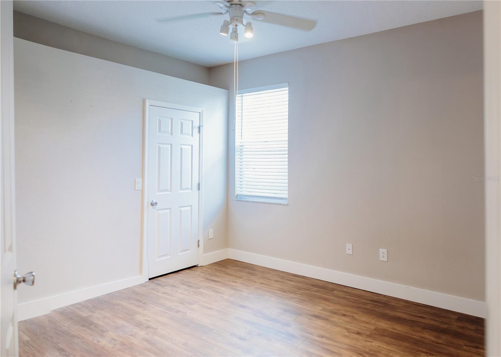 8338 OLD TOWN DR, TAMPA, FL, 33647