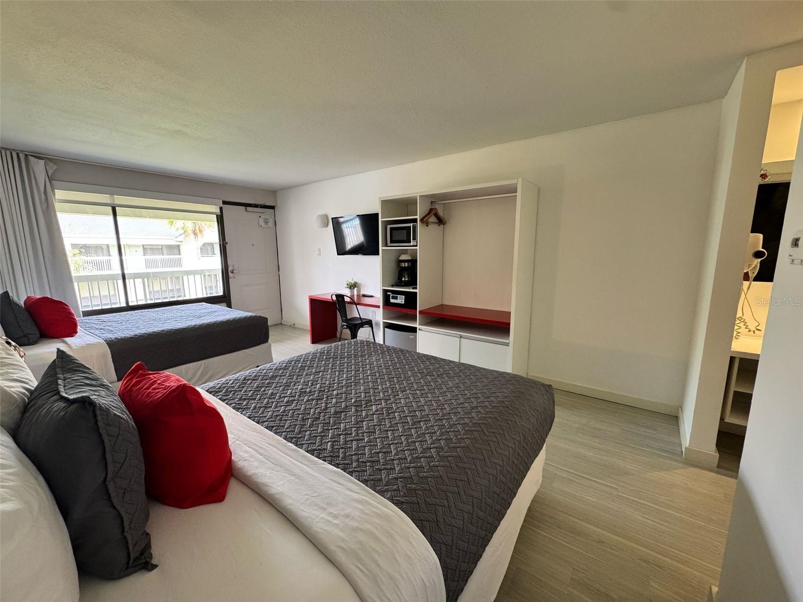 S5125913 Property Photo