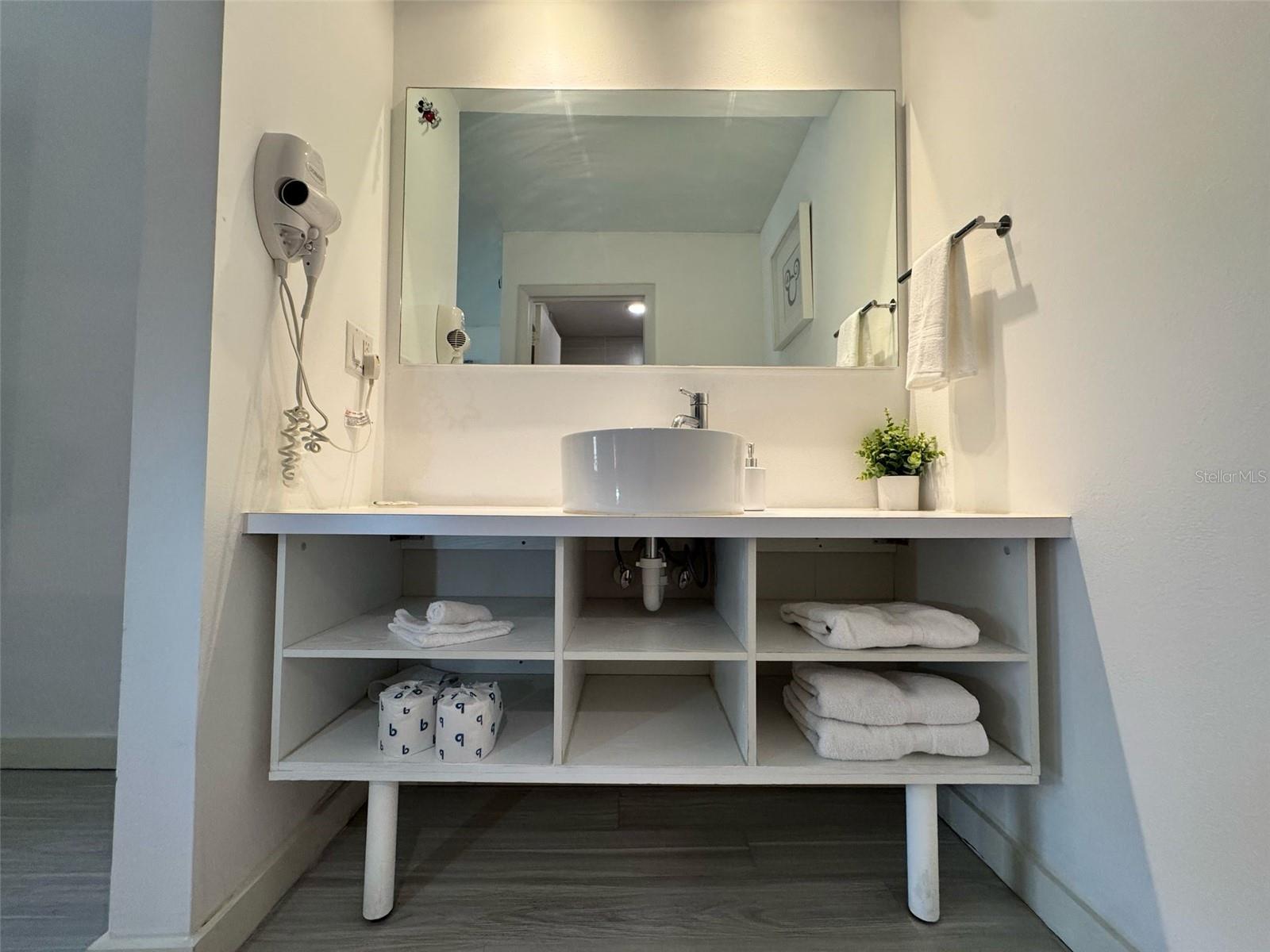 S5125913 Property Photo