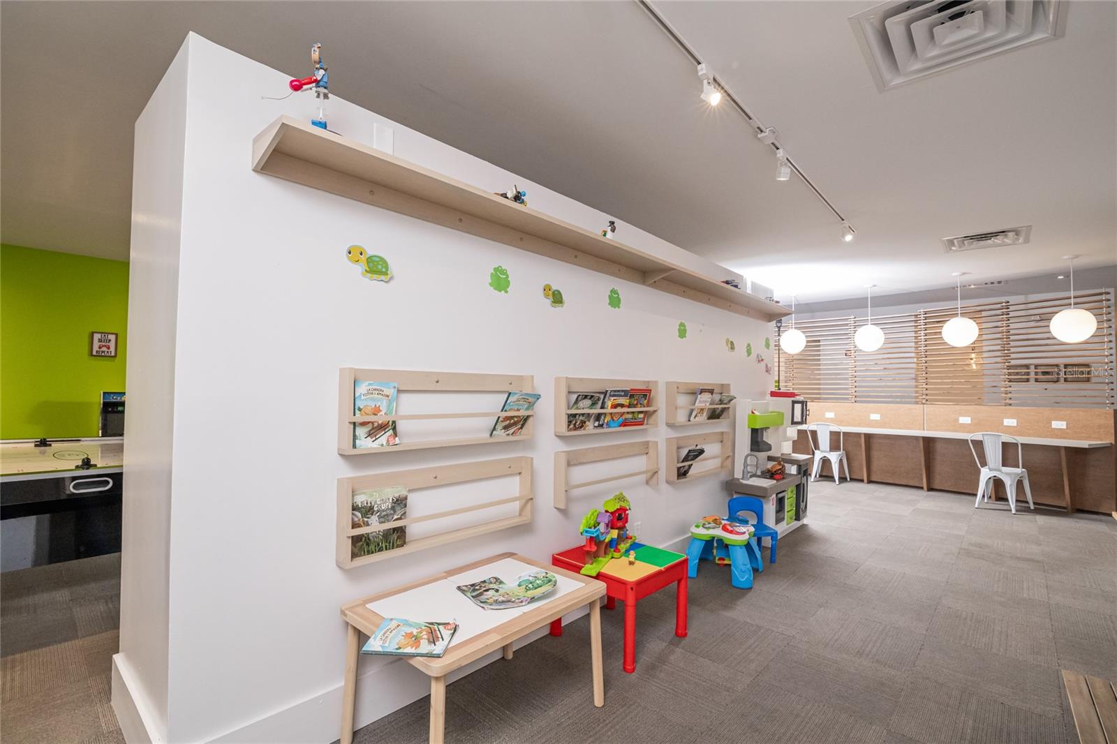 S5125913 Property Photo