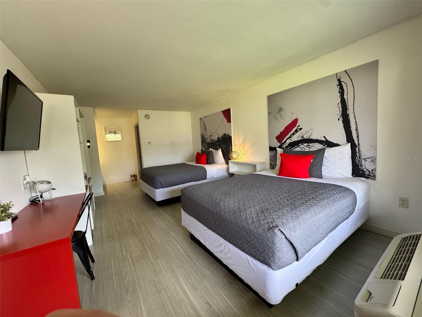 S5125913 Property Photo