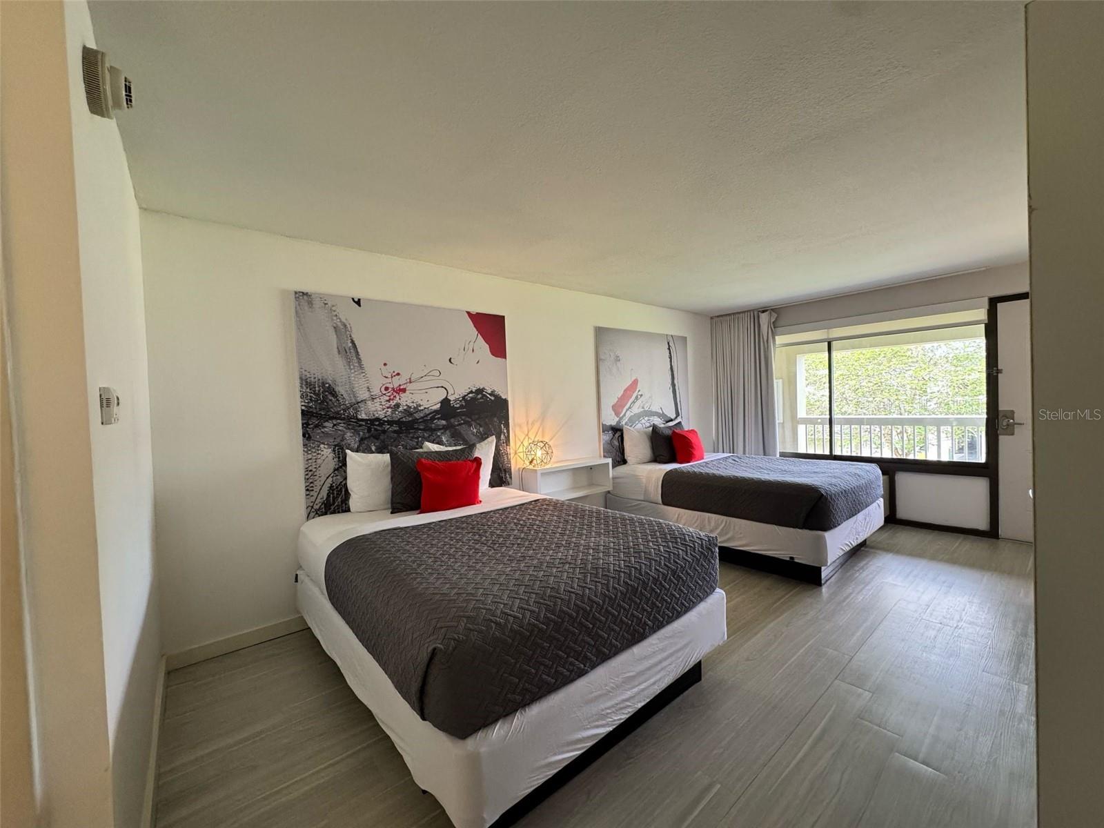 S5125913 Property Photo