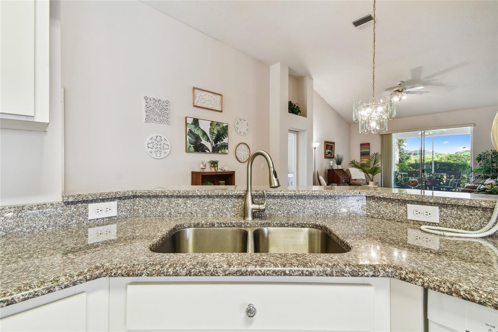 17616 NATHANS DR, TAMPA, FL, 33647