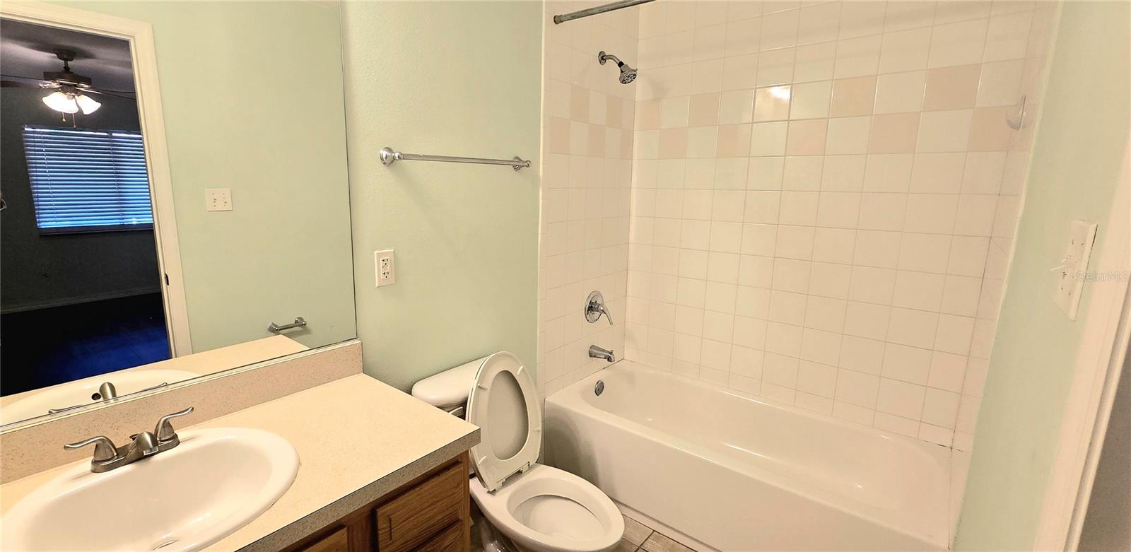 13373 ARBOR POINTE CIR #202, TAMPA, FL, 33617