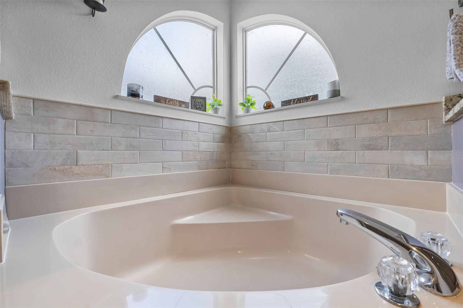 5321 LOS PALMA VISTA DR, ORLANDO, FL, 32837