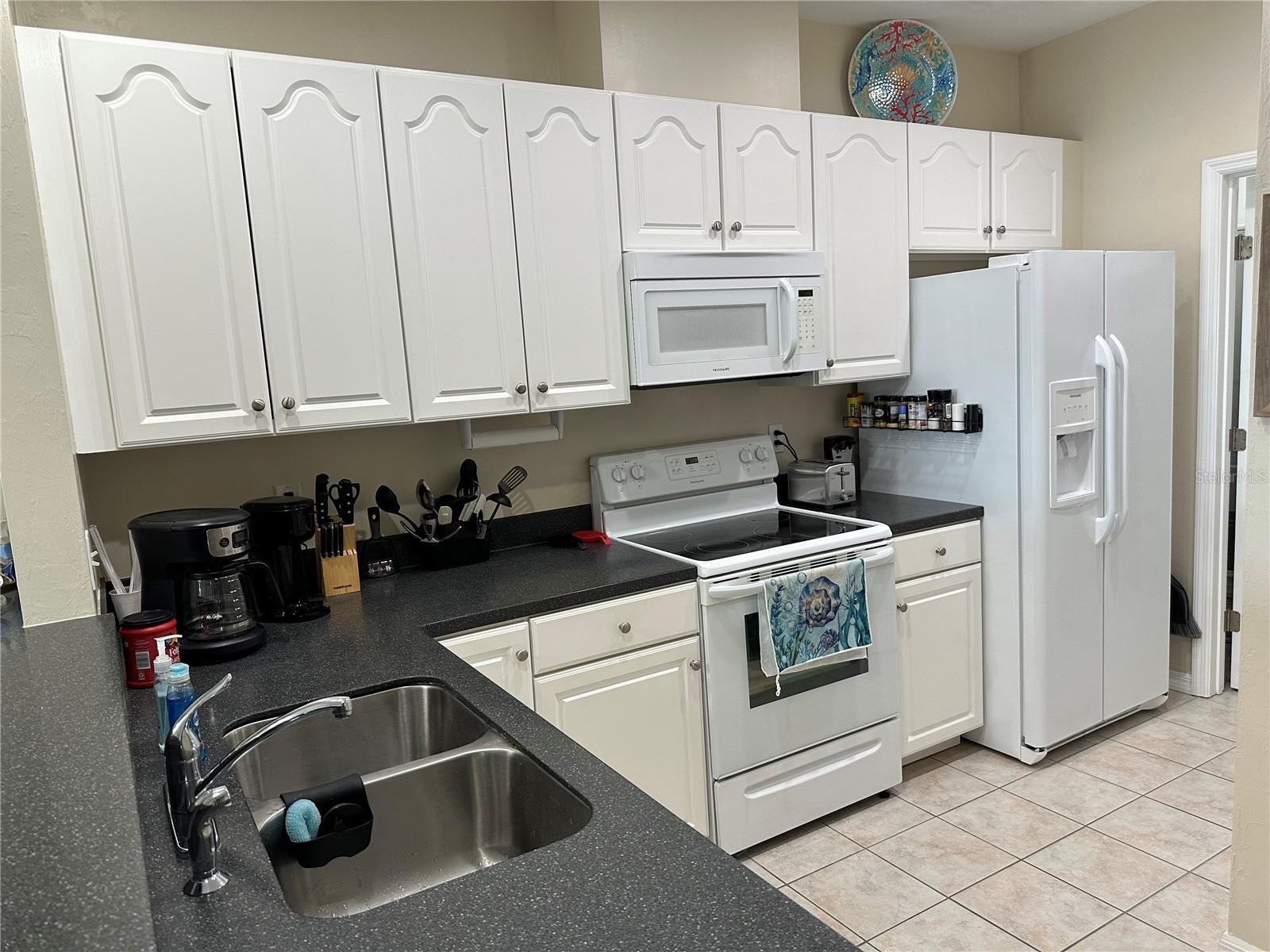 54 SE 910 AVE #210/3, SUWANNEE, FL, 32692