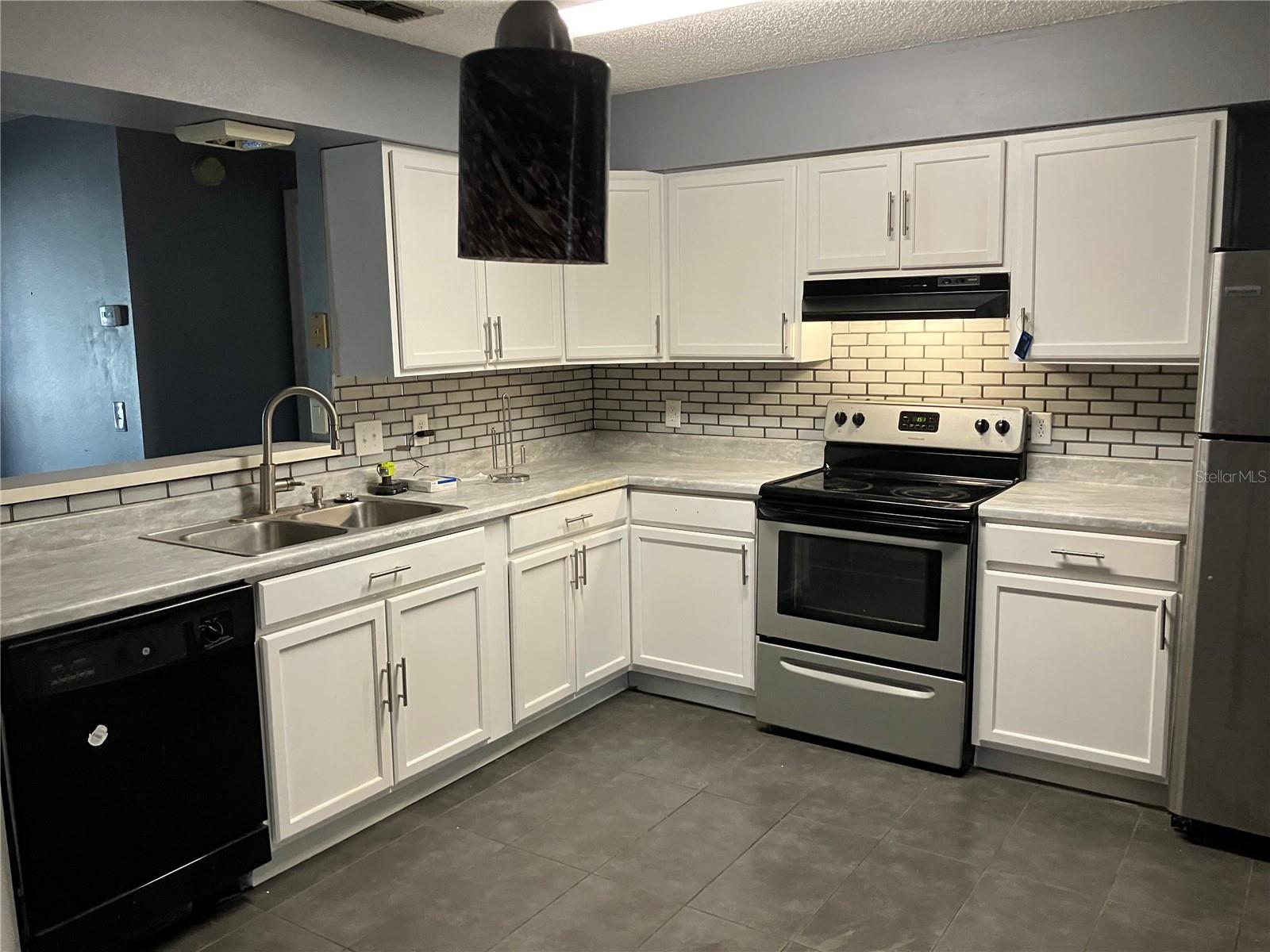 808 CHAMBERLAIN LOOP, LAKE WALES, FL, 33853