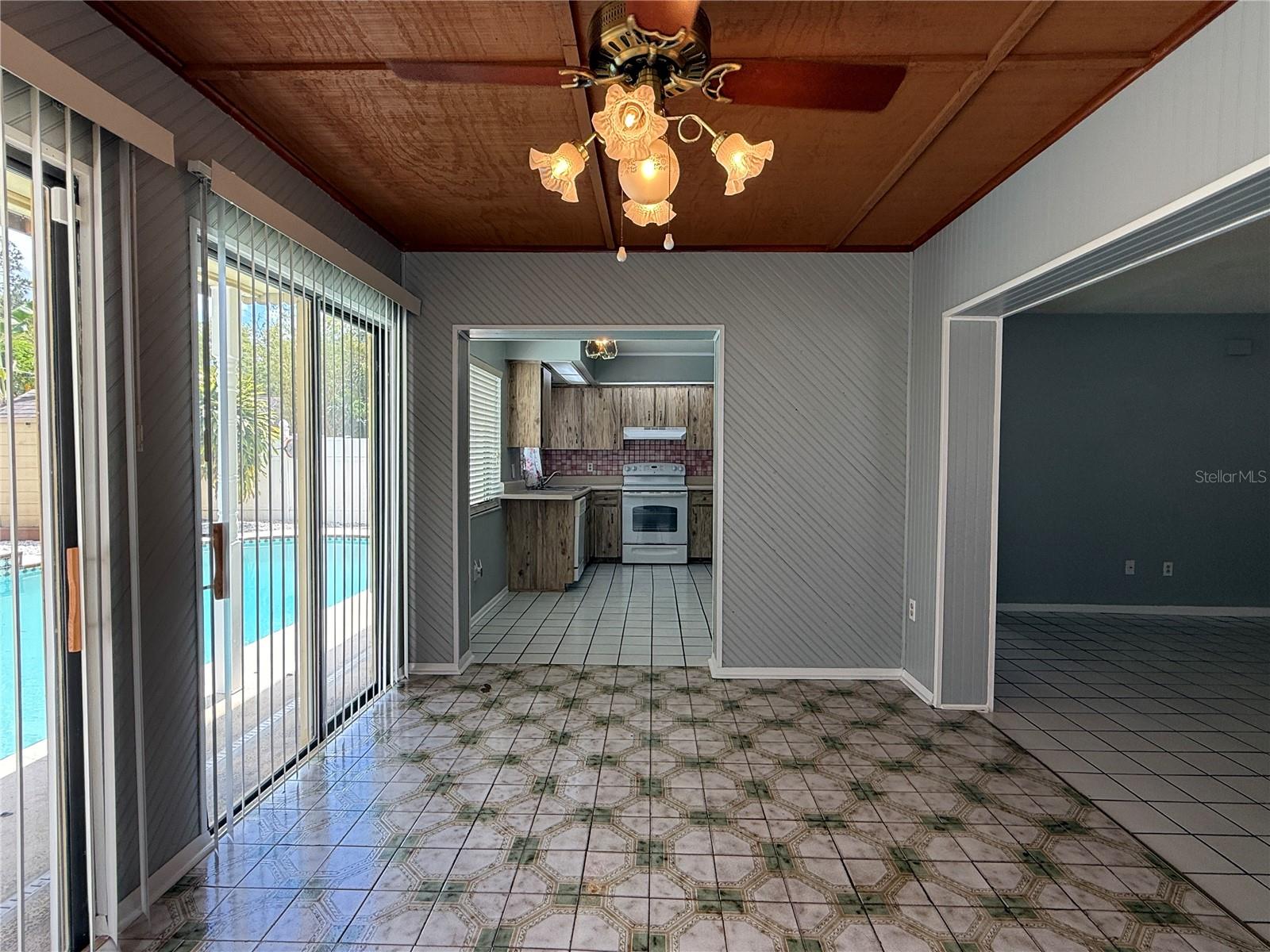 7906 WINTER SONG DR, ORLANDO, FL, 32825