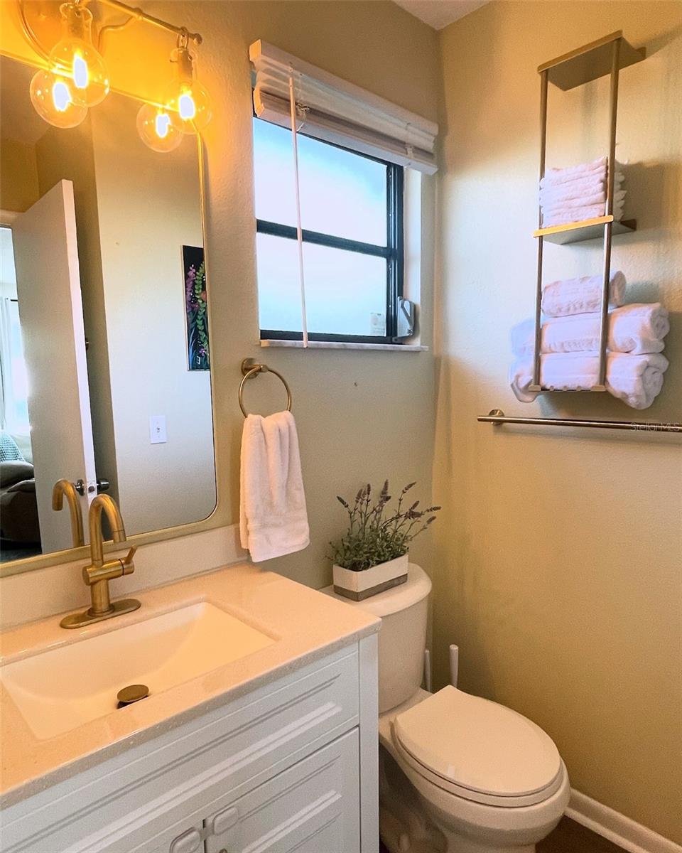 212 41ST ST S, ST PETERSBURG, FL, 33711