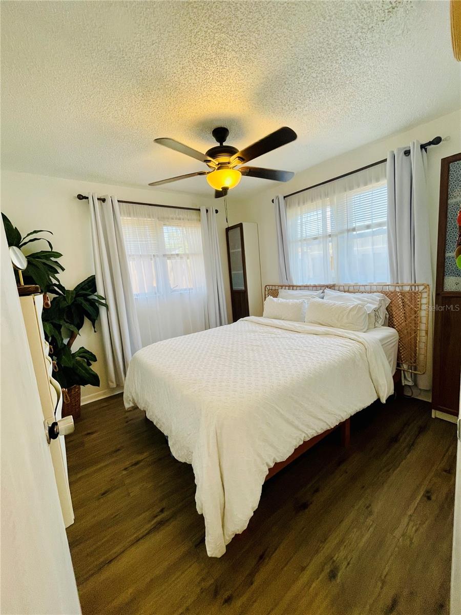 212 41ST ST S, ST PETERSBURG, FL, 33711