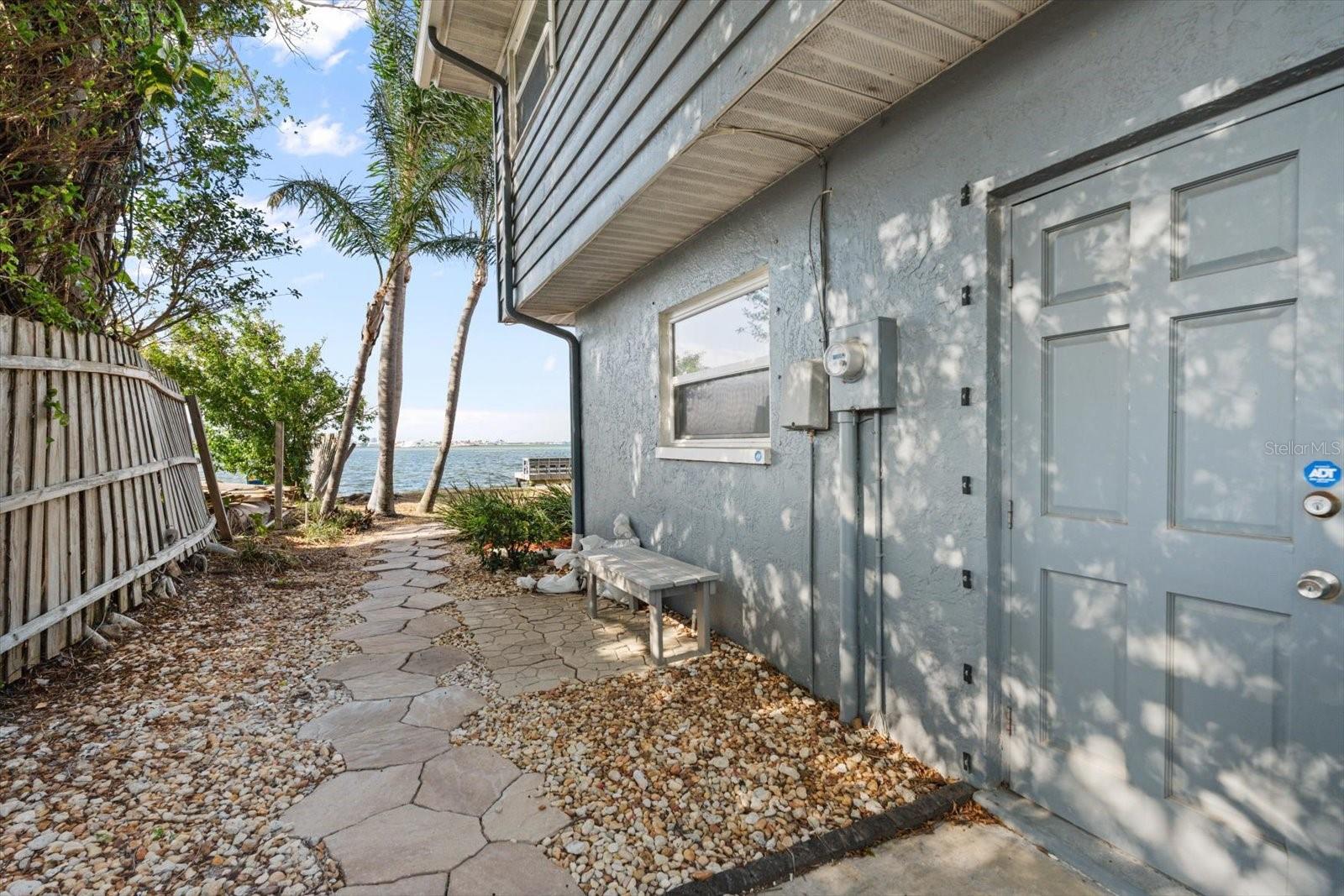 377 22ND AVE SE, ST PETERSBURG, FL, 33705