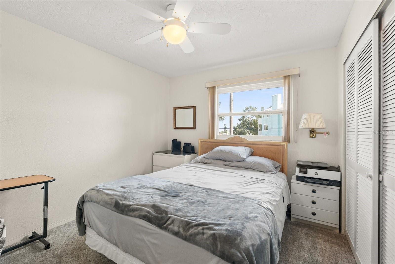 377 22ND AVE SE, ST PETERSBURG, FL, 33705