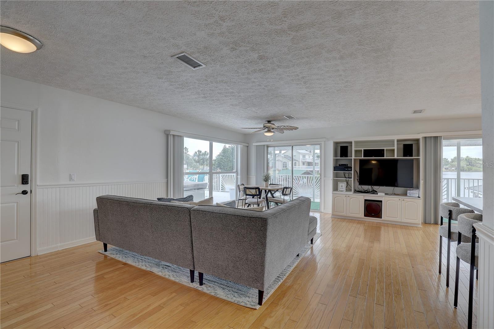 9914 ALAVISTA DR, GIBSONTON, FL, 33534