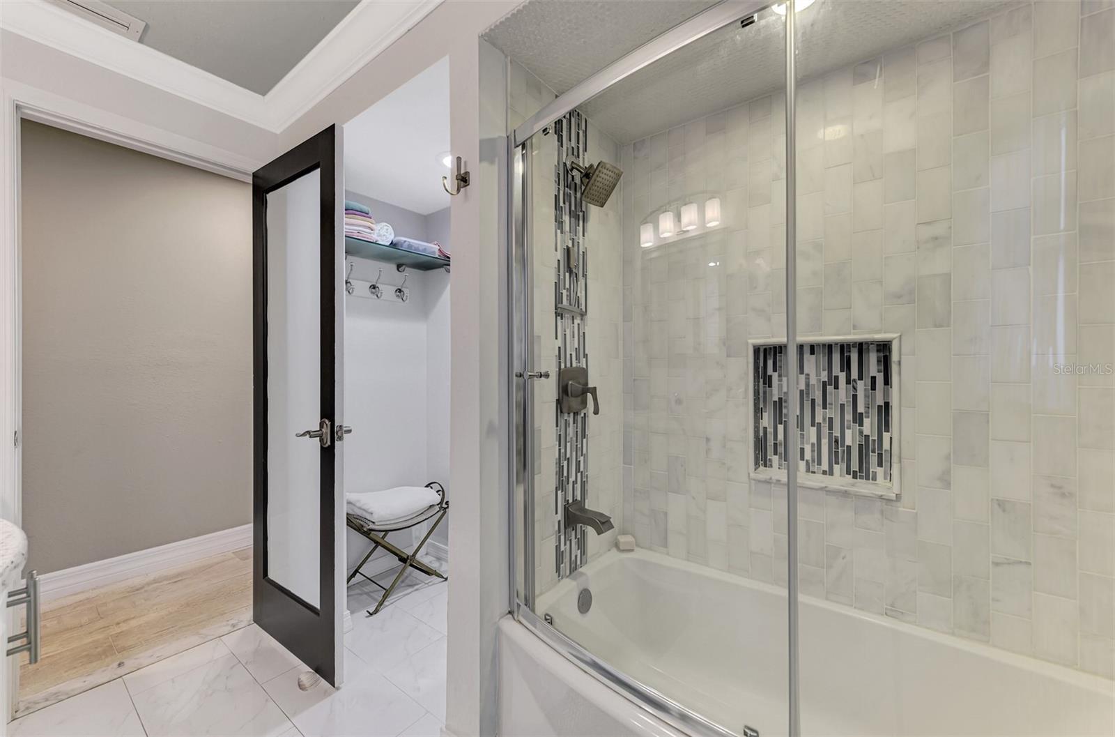 9321 NEW MARTINSVILLE AVE, ENGLEWOOD, FL, 34224