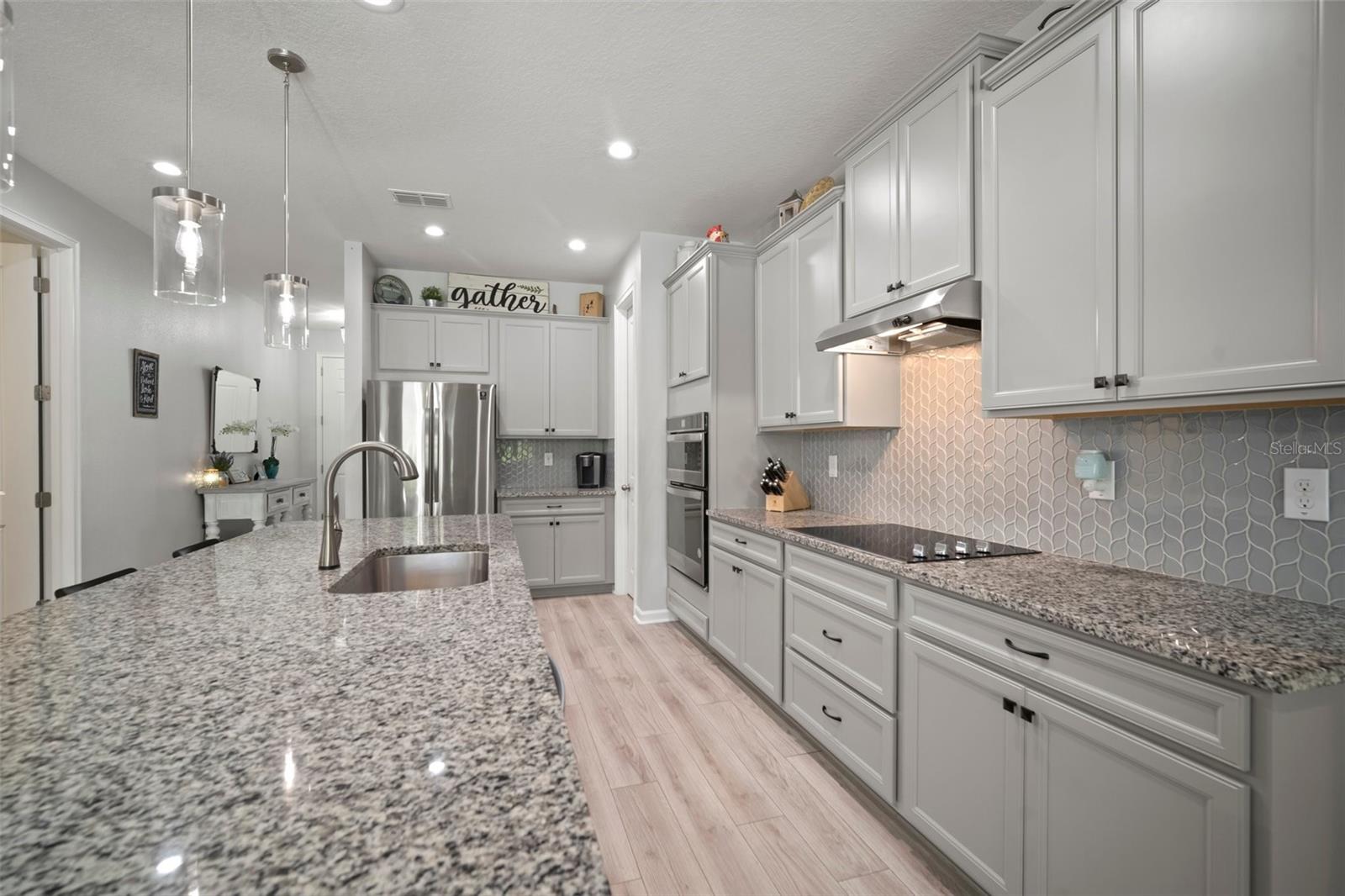 13013 SATIN LILY DR, RIVERVIEW, FL, 33579